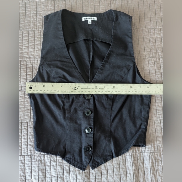 Reformation Devin Black Twill Vest - Picture 8 of 8